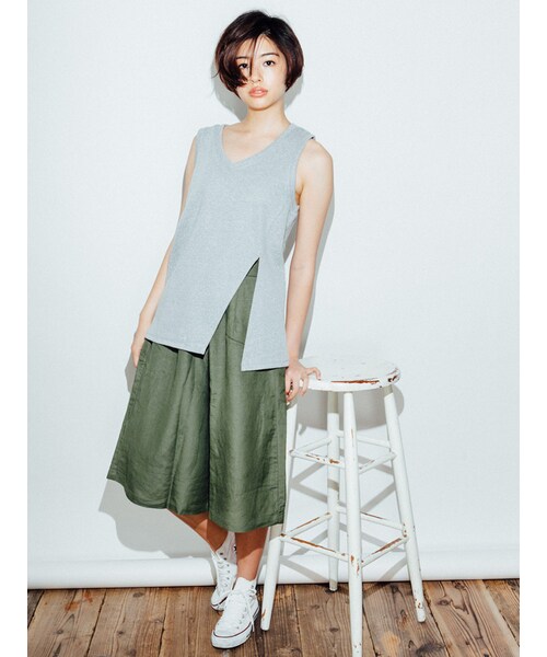 FLOVE(フローブ)の「リネンガウチョパンツ(パンツ・レディース・ホワイト/カーキ・F)」の3枚目の写真