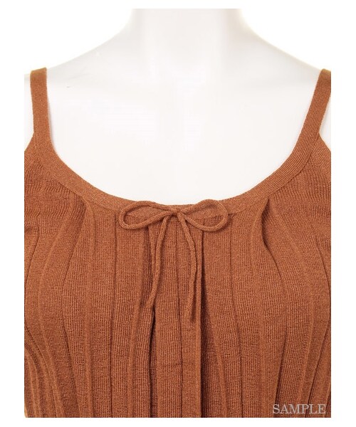 LILY BROWN（リリーブラウン）の「プリーツトップス（タンクトップ・レディース・PNK/BRW/NVY・F）」の7枚目の写真