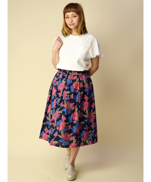 w closet（ダブルクローゼット）の「ポケ付き袖フリルプルオーバー（トップス・レディース・オフホワイト/グレー/カーキ・FREE）」の10枚目の写真