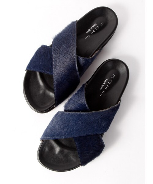 Rouge vif la cle（ルージュヴィフラクレ）の「MOHI ポニークロスベルトサンダル（シューズ・レディース・ベージュ/ネイビー・35/36/37/38/39）」の2枚目の写真