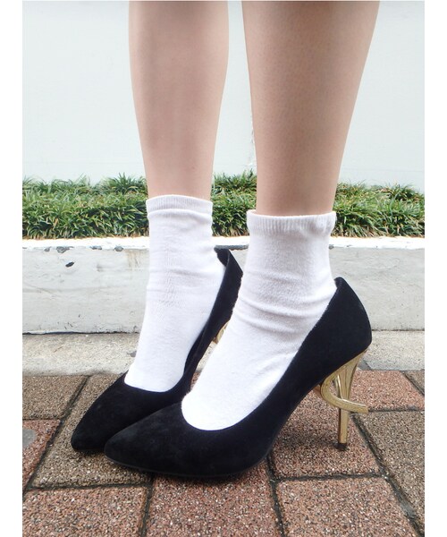 EVRIS(エヴリス)の「変形ヒールパンプス(シューズ・レディース・ブラック/レッド/イエロー/ミックス・S/M/L)」の5枚目の写真