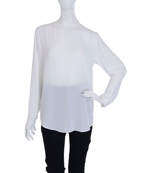 LAGUNAMOON(ラグナムーン)の「スリットレイヤードプルオーバー(トップス・レディース・ホワイト/チャコールグレー)」の11枚目の写真