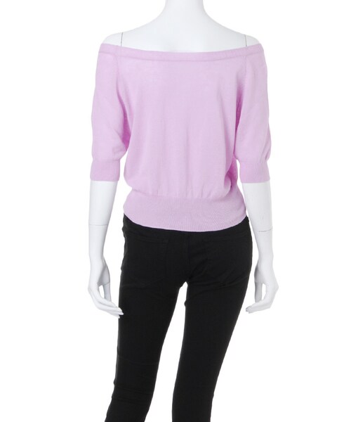 MERCURYDUO（マーキュリーデュオ）の「【DUO】オフショルVネック半袖ニット（トップス・レディース・オフホワイト/ライトイエロー/ネイビー/ラベンダー・F）」の7枚目の写真