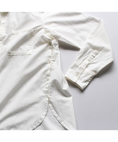 THE DAWN B（ダウンビー）の「B.D. Side Slit Shirts Poplin（トップス・White・M/L）」の5枚目の写真