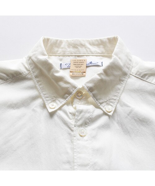 THE DAWN B（ダウンビー）の「B.D. Side Slit Shirts Poplin（トップス・White・M/L）」の3枚目の写真