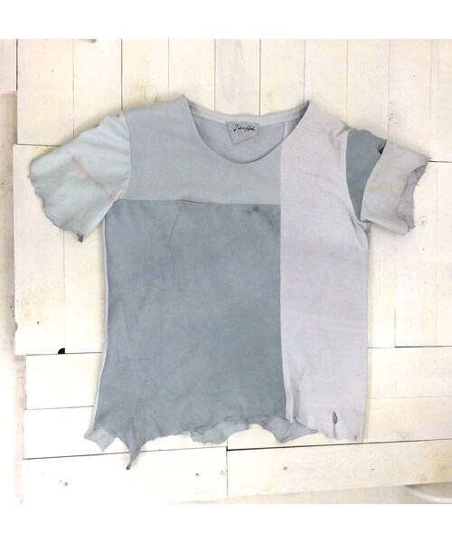STORES.jp(ストアーズドットジェーピー)の「TAKAYA HIOKI LEATHER T(Tシャツ/カットソー・その他)」の3枚目の写真
