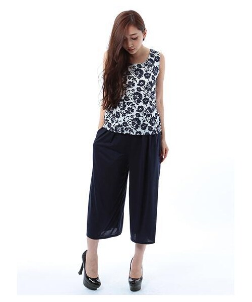 ROYAL PARTY（ロイヤルパーティー）の「リラックスガウチョパンツ（パンツ・レディース・ブラック/カーキ/ネイビー/オフホワイト系・F）」の4枚目の写真