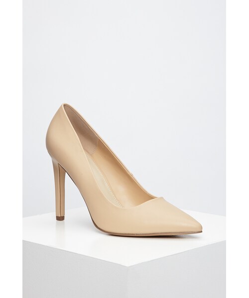FOREVER 21（フォーエバー トゥエンティーワン）の「FOREVER 21 Faux Leather Pointed Pumps（パンプス・レディース・Black/Beige・5.5/6/6.5/7/7.5/8/8.5/9/10）」の5枚目の写真
