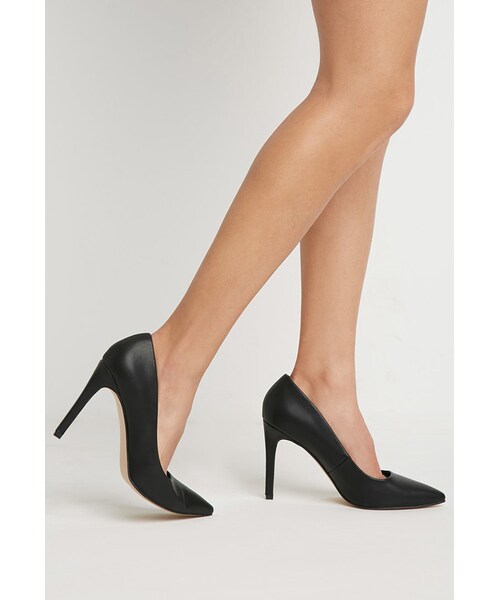 FOREVER 21（フォーエバー トゥエンティーワン）の「FOREVER 21 Faux Leather Pointed Pumps（パンプス・レディース・Black/Beige・5.5/6/6.5/7/7.5/8/8.5/9/10）」の6枚目の写真