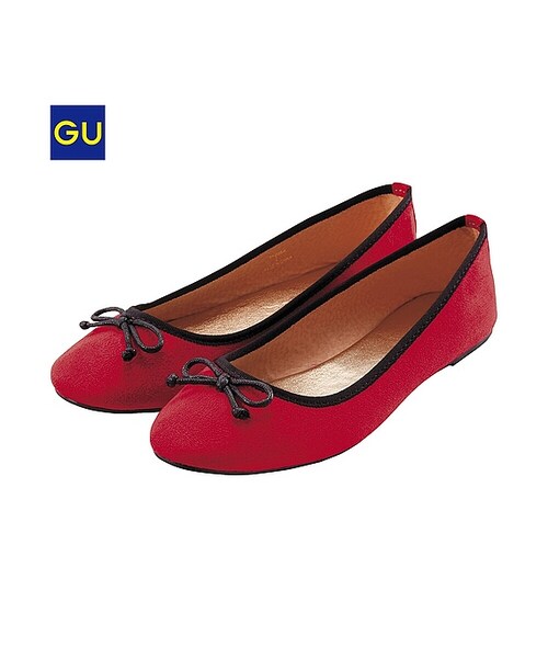 GU（ジーユー）の「（GU）バレエシューズ（WOMEN ⁄ シューズ・レディース・BLUE/BEIGE/BLACK/RED・S/L/M）」の4枚目の写真