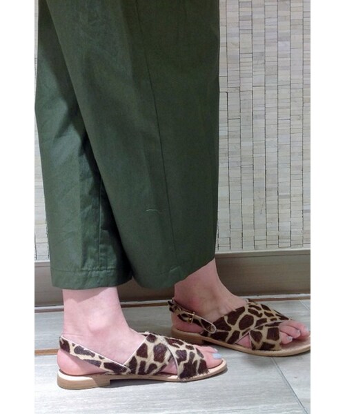 IENA（イエナ）の「タイプライター リボンイージーパンツ◆（パンツ・レディース・ベージュ/カーキ・34/36/38/40）」の20枚目の写真