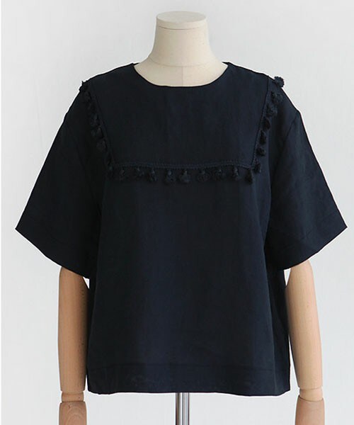 DHOLIC（ディーホリック）の「スクエアタッセルカラーブラウス（シャツ/ブラウス・レディース・ホワイト/ネイビー・FREE）」の2枚目の写真