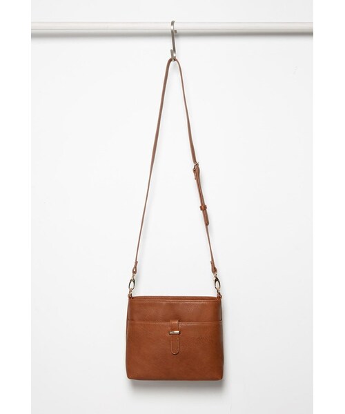 FOREVER 21(フォーエバー トゥエンティーワン)の「FOREVER 21 Classic Faux Leather Crossbody(ハンドバッグ・レディース・Black/Beige/Red・One size)」の3枚目の写真