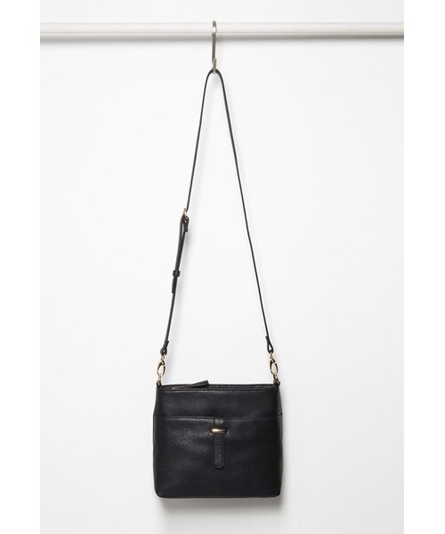FOREVER 21(フォーエバー トゥエンティーワン)の「FOREVER 21 Classic Faux Leather Crossbody(ハンドバッグ・レディース・Black/Beige/Red・One size)」の1枚目の写真