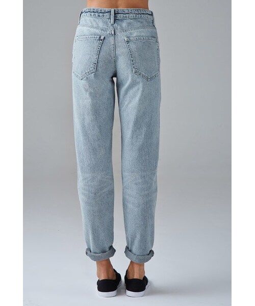 FOREVER 21(フォーエバー トゥエンティーワン)の「FOREVER 21 Distressed Boyfriend Jeans(デニムパンツ・レディース・Blue・24/25/26/27/28/29/30/31)」の2枚目の写真