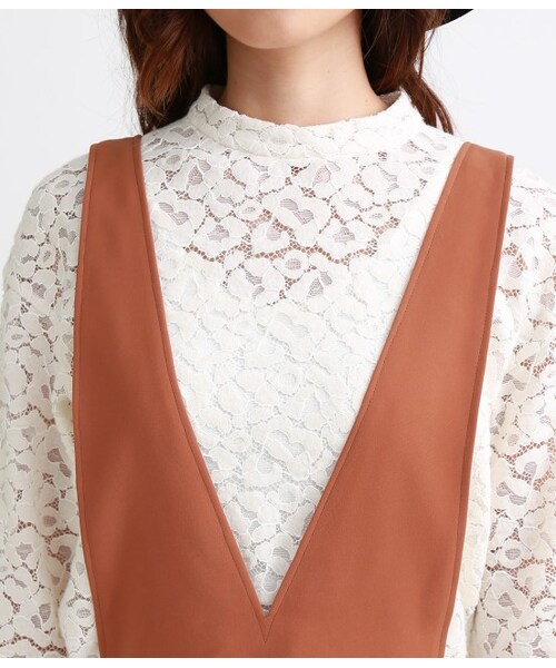 MADEMOISELLE ROPE'(マドモアゼル ロペ)の「2WayVネックサロペット(パンツ・レディース・ブラック/ブラウン系/カーキ・36/38)」の7枚目の写真