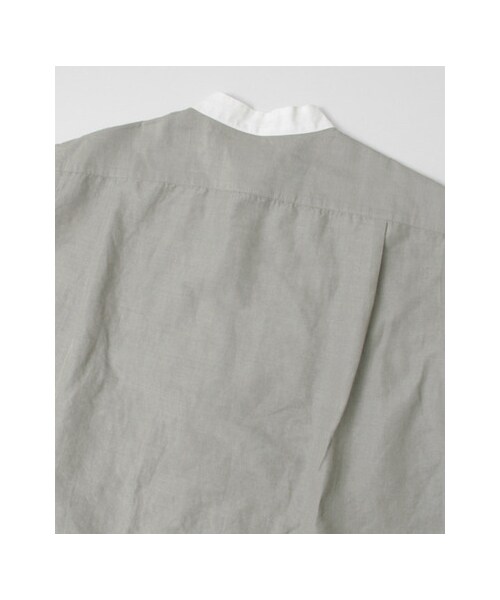 URBAN RESEARCH（アーバンリサーチ）の「バンドカラー ロングシャツ（トップス・メンズ・インディゴ/グレー/ホワイト・M/L）」の20枚目の写真