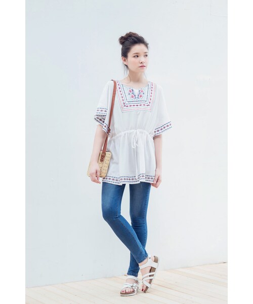 ORENDA（オレンダ）の「這刷色覺得好顯瘦的牛仔褲（パンツ・レディース・藍・S/M/L/XL）」の5枚目の写真