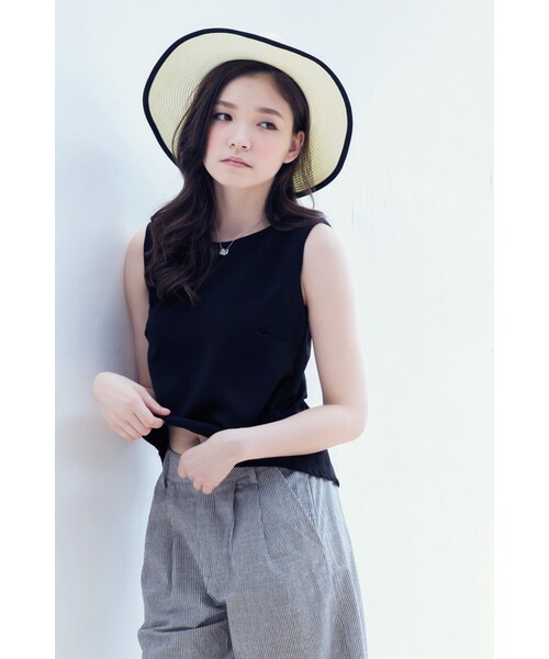 ORENDA（オレンダ）の「後綁蝴蝶結開衩的好搭背心上衣（トップス・レディース・白/黑・F）」の13枚目の写真