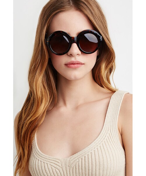 FOREVER 21(フォーエバー トゥエンティーワン)の「FOREVER 21 Classic Round Sunglasses(サングラス・レディース・Black/Brown・One size)」の7枚目の写真