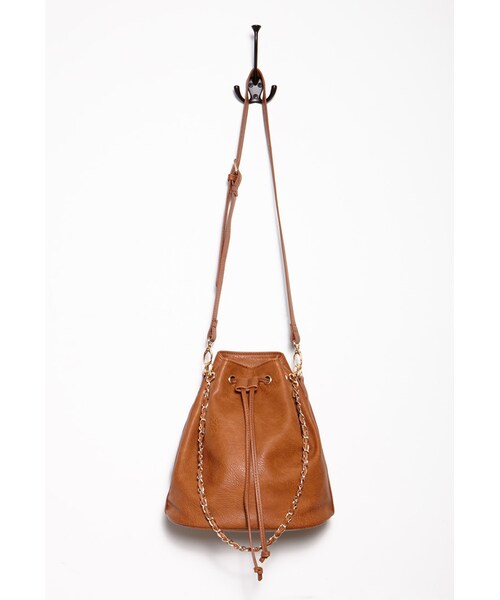 FOREVER 21（フォーエバー トゥエンティーワン）の「FOREVER 21+ Faux Leather Bucket Bag（ショルダーバッグ・レディース・Black/Brown/White・One size）」の7枚目の写真