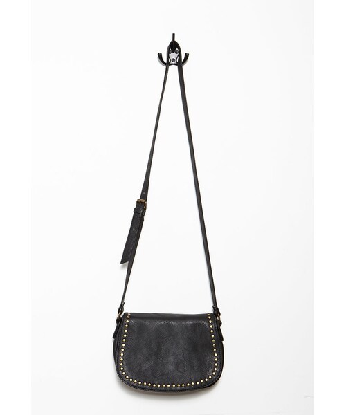FOREVER 21（フォーエバー トゥエンティーワン）の「FOREVER 21+ Studded Faux Leather Crossbody（ショルダーバッグ・レディース・Black/Brown・One size）」の4枚目の写真