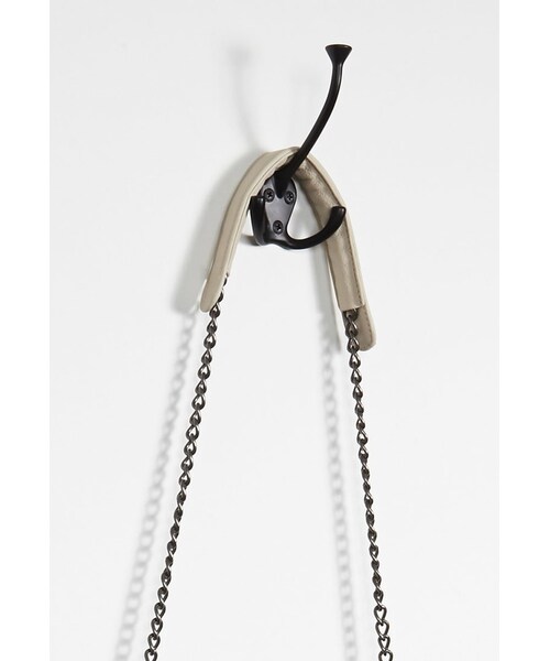 FOREVER 21（フォーエバー トゥエンティーワン）の「FOREVER 21+ Faux Leather Fringe Crossbody（ショルダーバッグ・レディース・Black/White/Orange・One size）」の20枚目の写真