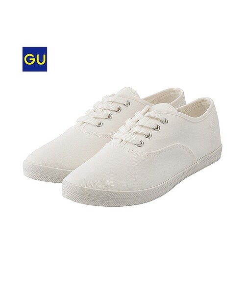 GU(ジーユー)の「(GU)キャンバスシューズA(WOMEN ⁄ シューズ・レディース・BLACK/PURPLE/GRAY/NAVY/OFF WHITE・23.0cm/24.0cm/25.0cm)」の2枚目の写真