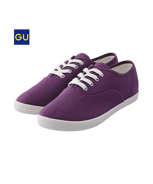 GU(ジーユー)の「(GU)キャンバスシューズA(WOMEN ⁄ シューズ・レディース・BLACK/PURPLE/GRAY/NAVY/OFF WHITE・23.0cm/24.0cm/25.0cm)」の5枚目の写真