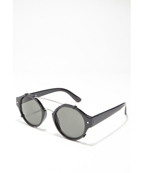 FOREVER 21（フォーエバー トゥエンティーワン）の「FOREVER 21 Spitfire Flick Sunglasses（サングラス・レディース・Black・One size）」の3枚目の写真