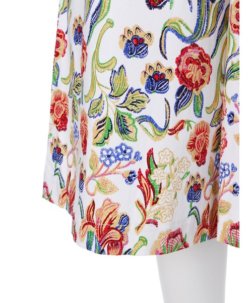 EVRIS（エヴリス）の「フラワーワイドミディパンツ（パンツ・レディース・ホワイト/ブラック・S/M）」の11枚目の写真