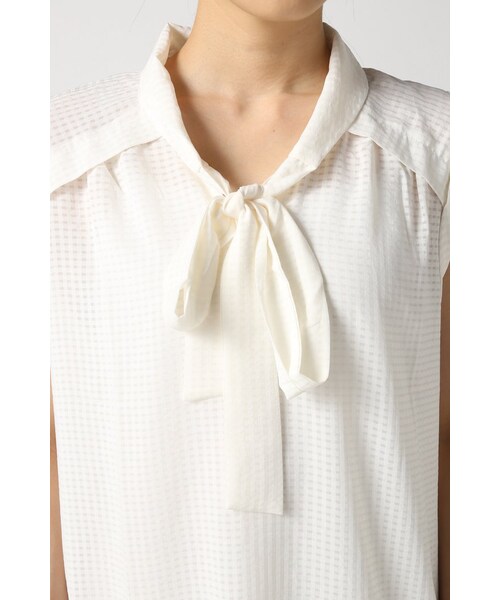 La TOTALITE（ラトータリテ）の「シアーチェックボウタイブラウス（トップス・レディース・ホワイト/ネイビー・フリー）」の9枚目の写真