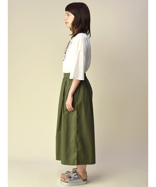 w closet（ダブルクローゼット）の「ツイルギャザーガウチョパンツ（パンツ・レディース・オフホワイト/レッド/カーキ・FREE）」の5枚目の写真