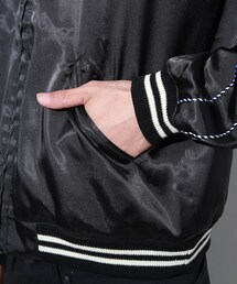 UNDERCOVER（アンダーカバー）の「【STUDIOUS 限定】トラ刺繍