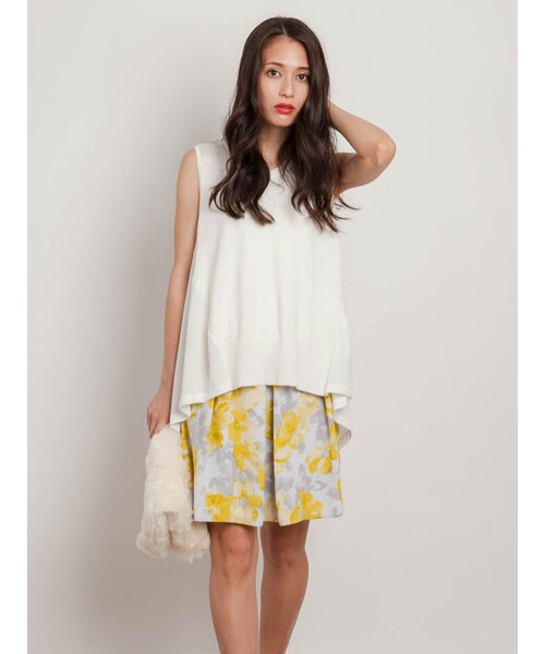 MERCURYDUO（マーキュリーデュオ）の「【DUO】 異素材切替ノースリVネックニット（トップス・レディース・オフホワイト/ライトグレー/ピンク/ネイビー・F）」の10枚目の写真