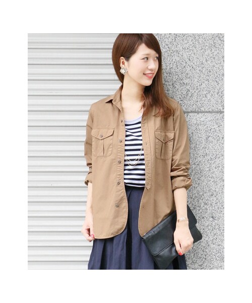 URBAN RESEARCH DOORS(アーバンリサーチドアーズ)の「コットンワークシャツ(トップス・レディース・KHAKI/BEIGE・one)」の4枚目の写真