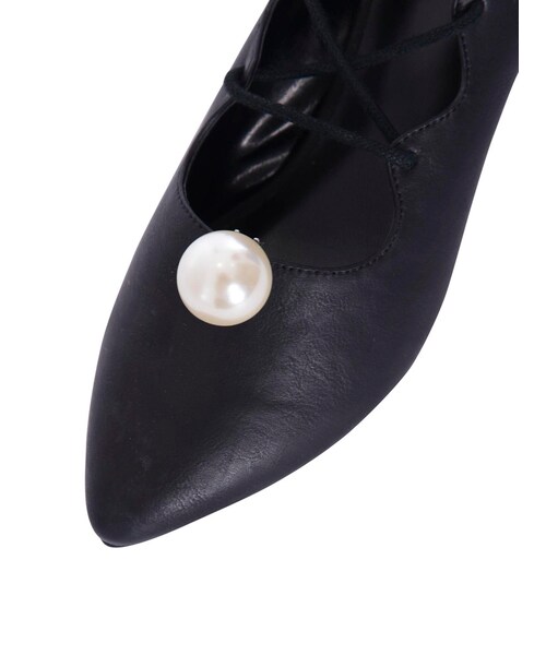 merry jenny(メリージェニー)の「レースアップパールパンプス(シューズ・レディース・ブラック/レッド/カーキ・M/L)」の9枚目の写真