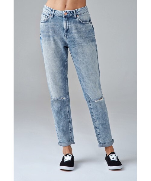 FOREVER 21（フォーエバー トゥエンティーワン）の「FOREVER 21 Sanded Wash Girlfriend Jeans（デニムパンツ・レディース・Blue・24/25/26/27/28/29/30/31）」の3枚目の写真