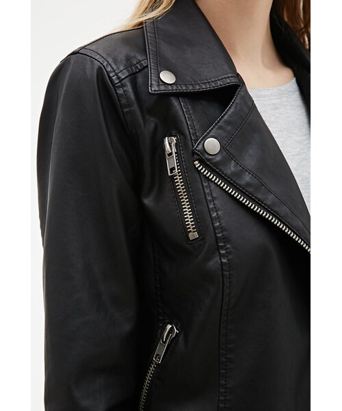 FOREVER 21（フォーエバー トゥエンティーワン）の「FOREVER 21 Zippered Faux Leather Moto Jacket（ライダースジャケット・レディース・Black/Beige・Small/Medium/Large）」の7枚目の写真