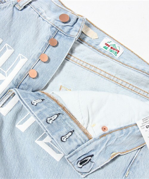 off white（オフホワイト）の「OFF WHITE 3Dホワイトブリーチクラッシュデニム（デニムパンツ・メンズ・ライトブルー・29/30/31）」の11枚目の写真