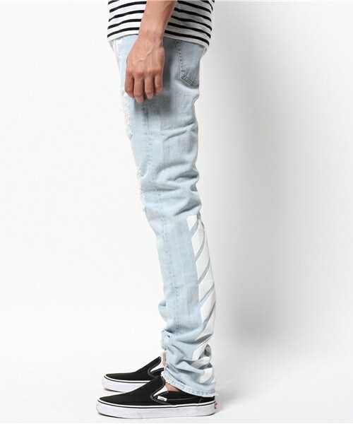 off white（オフホワイト）の「OFF WHITE 3Dホワイトブリーチクラッシュデニム（デニムパンツ・メンズ・ライトブルー・29/30/31）」の4枚目の写真