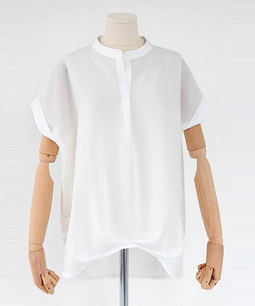 DHOLIC(ディーホリック)の「スリットネックブラウス(シャツ/ブラウス・レディース・ホワイト/ワイン/ピンク/ネイビー・FREE)」の2枚目の写真