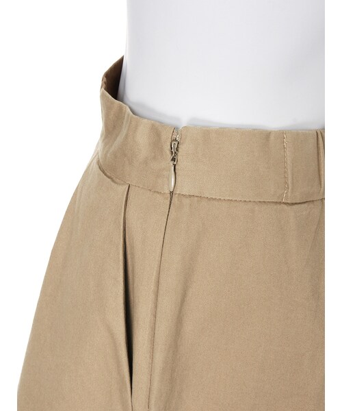 Ungrid（アングリッド）の「チノミドルタックスカート（スカート・レディース・ベージュ/カーキ・F）」の7枚目の写真