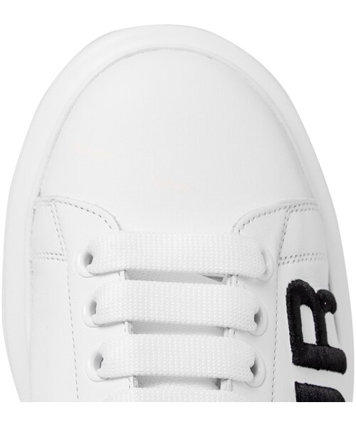 Alexander McQueen（アレキサンダーマックイーン）の「Alexander McQueen Honour Leather Sneakers（スニーカー・メンズ・White・EU 39 (US 6)/EU 40 (US 7)/EU 41 (US 8)/EU 41.5 (US 8.5)/EU 42 (US 9)/EU 42.5 (US 9.5)/EU 43 (US 10)/EU 43.5 (US 10.5)/EU 44 (US 11)/EU 44.5 (US 11.5)/EU 45 (US 12)）」の4枚目の写真