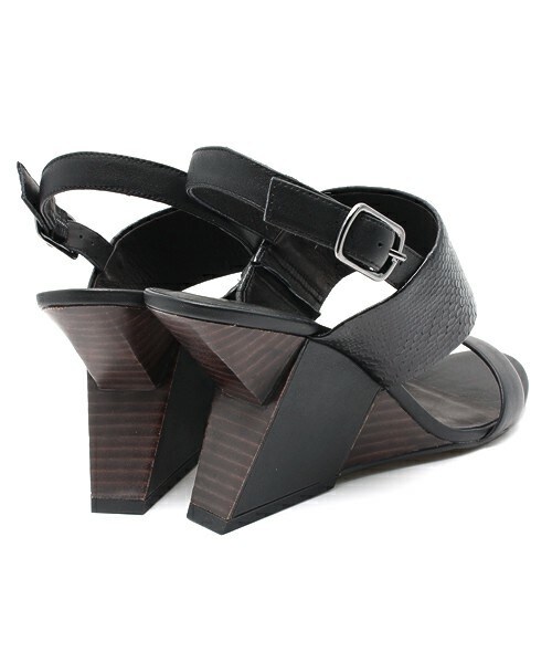 UNITED NUDE（ユナイテッドヌード）の「UNITED NUDE 『Yoko Slingback
