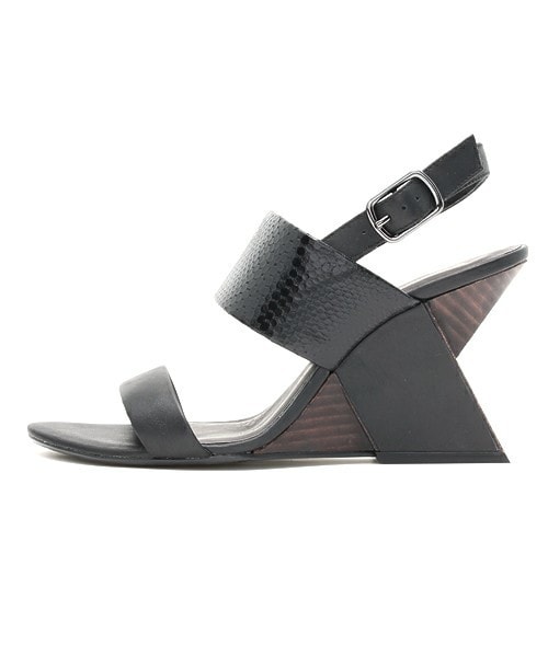 UNITED NUDE（ユナイテッドヌード）の「UNITED NUDE 『Yoko Slingback