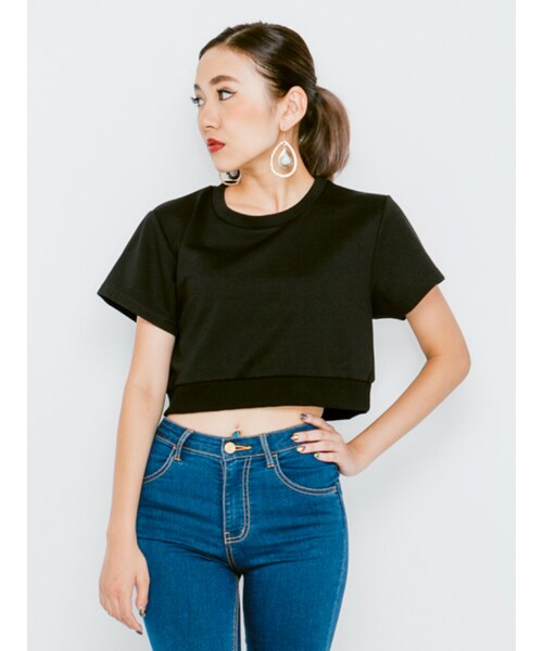 EVRIS（エヴリス）の「シンプルクロップドTOPS（トップス・レディース・ブラック/ボルドー・F）」の3枚目の写真