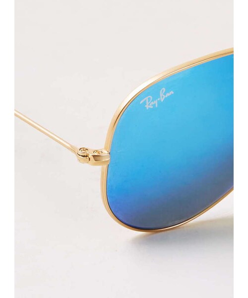 Ray-Ban(レイバン)の「Ray-Ban Gold Aviator Sunglasses(サングラス・メンズ・Metallic・000)」の3枚目の写真