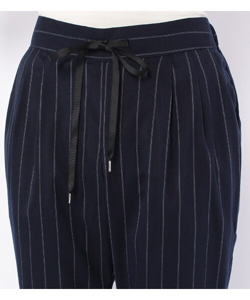 PAGEBOY（ページボーイ）の「ドロストテーパードパンツ（パンツ・レディース・ブラック/キャメル/ネイビー/ネイビー系）」の7枚目の写真