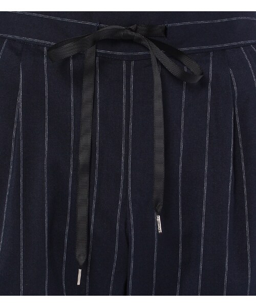 PAGEBOY（ページボーイ）の「ドロストテーパードパンツ（パンツ・レディース・ブラック/キャメル/ネイビー/ネイビー系）」の11枚目の写真